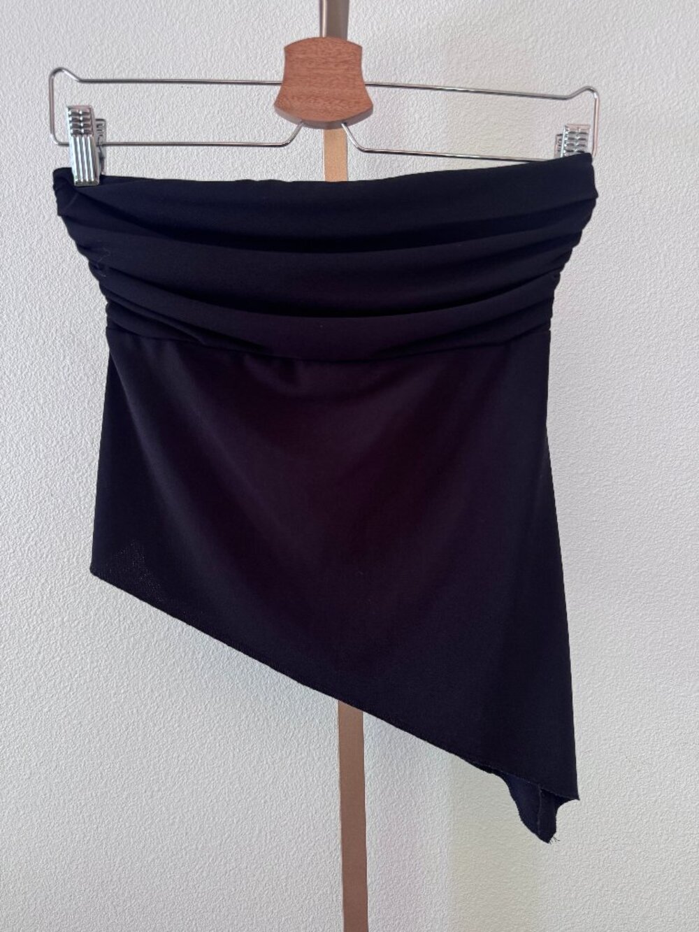 BDG Black Asymmetrical Bandeau Ruched Crop Top Y2K Going Out Clubwear Size S
